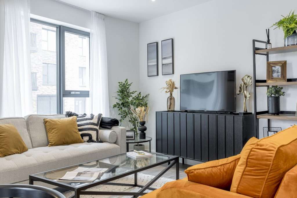 Leaside Lock Living Room